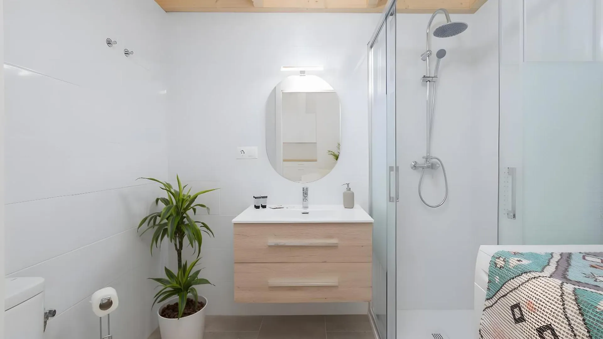 Apartment Oasis Del Candado Malaga Spain
